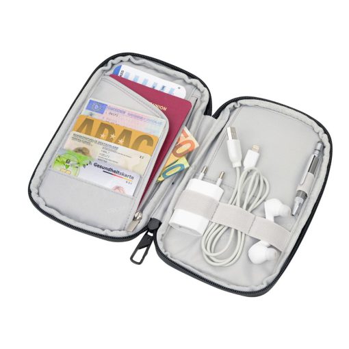 ארגונית המטייל החכם – TROIKA BLACK TECH TRAVELLER 2509-BBL66BK