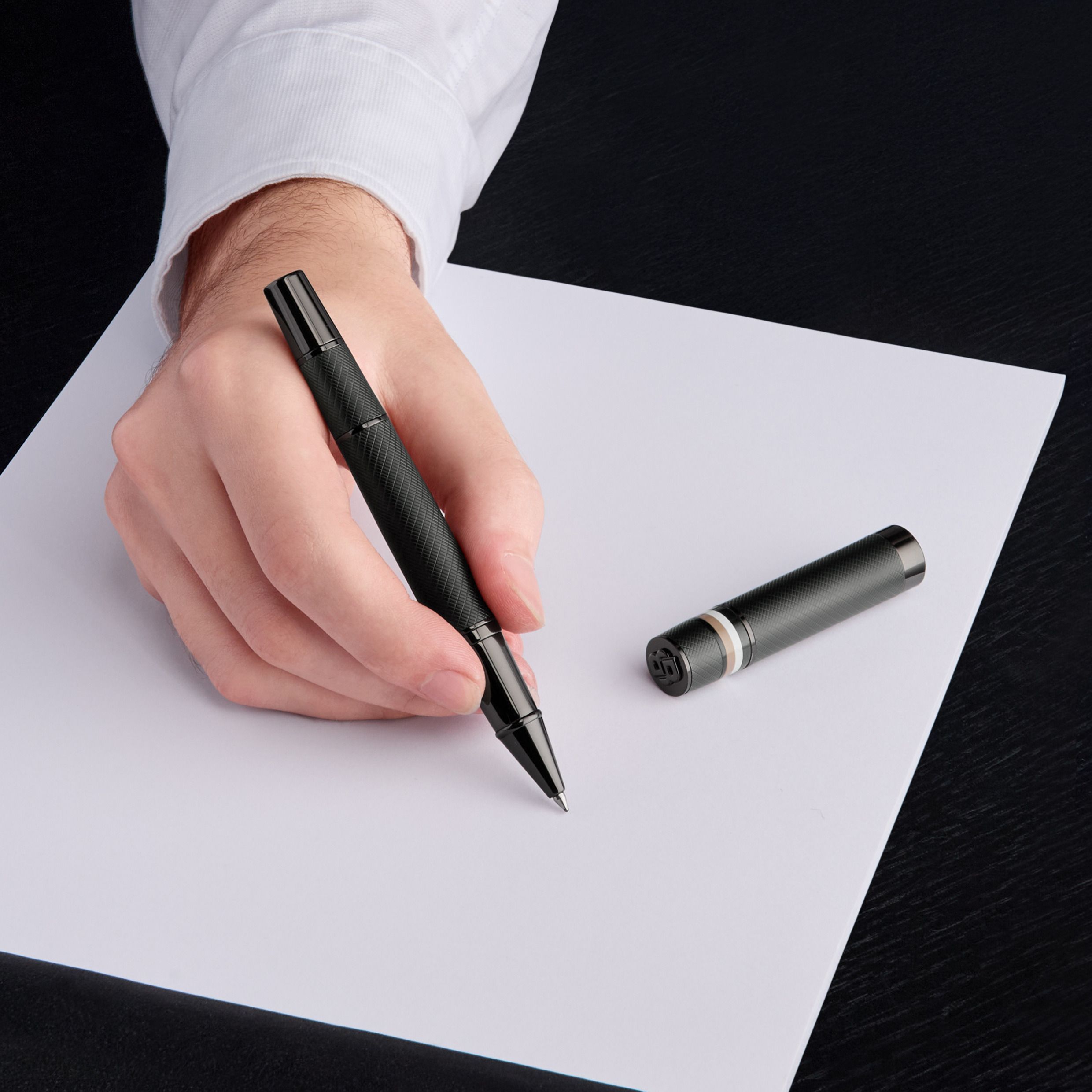 pen Core Iconic Black-HUGO BOSS- סדרת עטים – תמונה 6